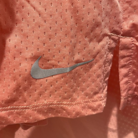 NIKE Dri-Fit Women's Tank Top - Picture 2 of 8